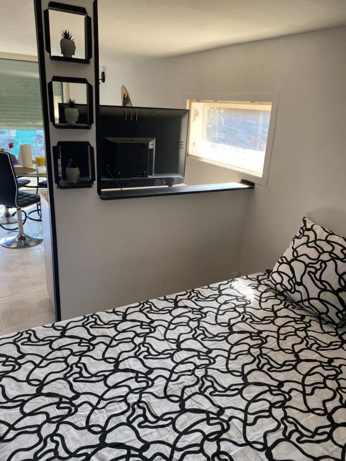 Studio Jardinet Couloumines Rivesaltes Ngoại thất bức ảnh